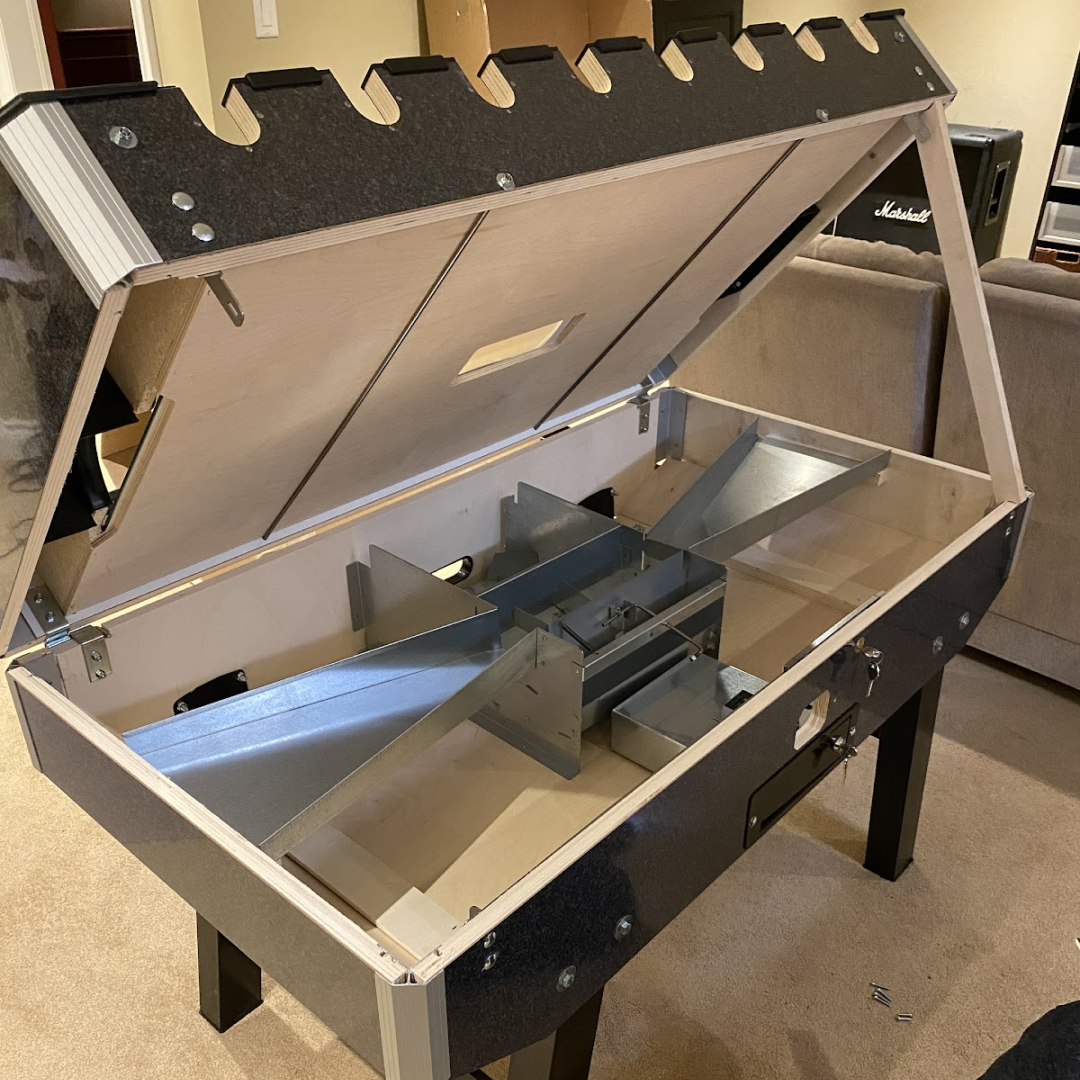 FABI Coin-Operated Gitoni Table - Image 3