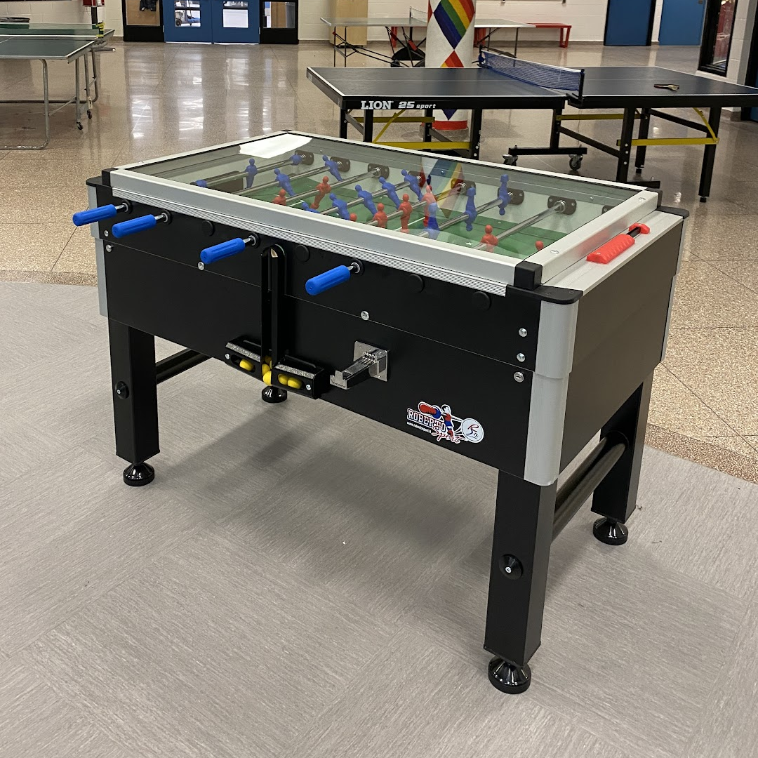 Roberto Sport Export Cover Coin Operated Foosball Table - Image 7