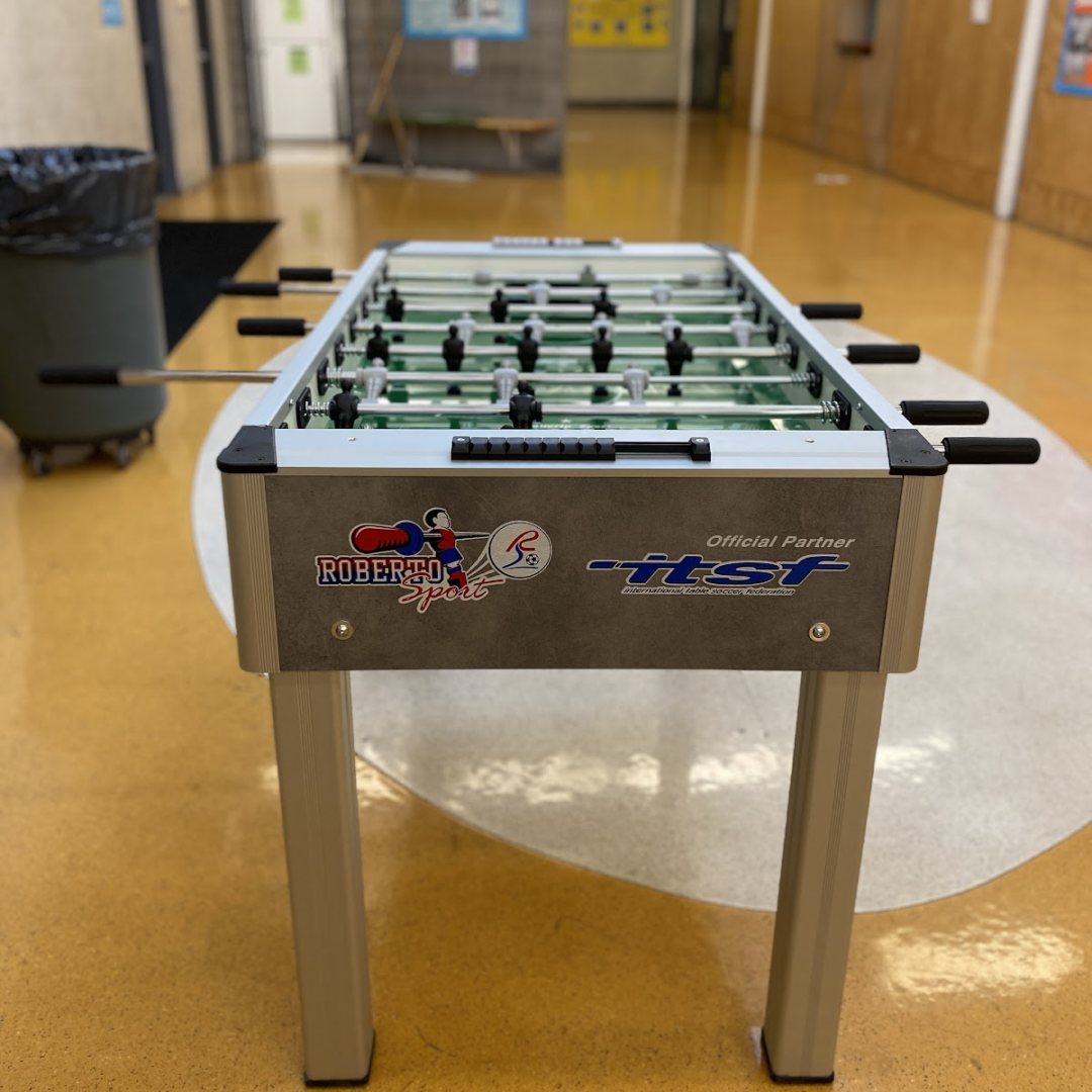 Roberto Sport College Pro Foosball Table With Cover - Image 4